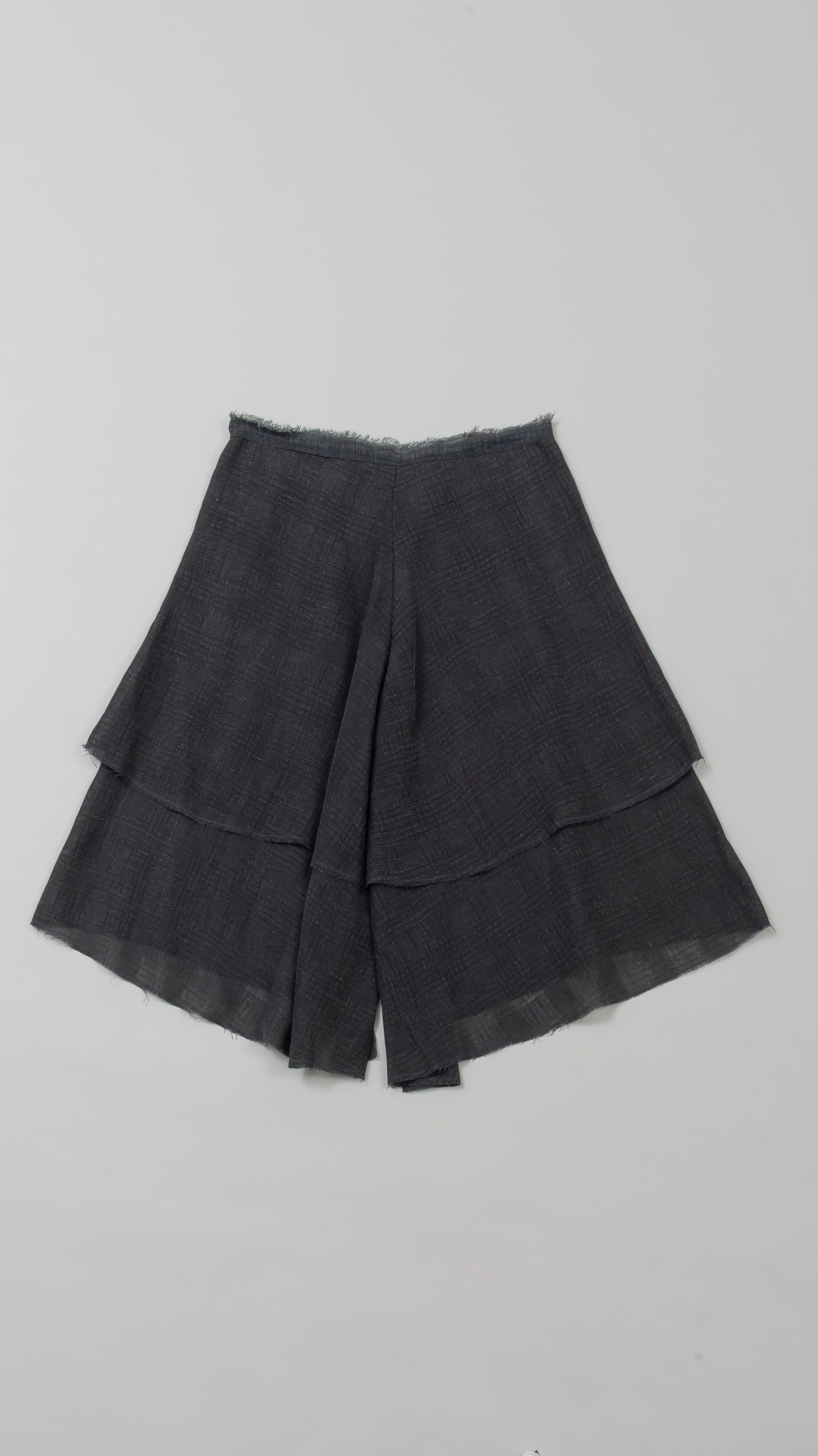 fold closing double skirt/short