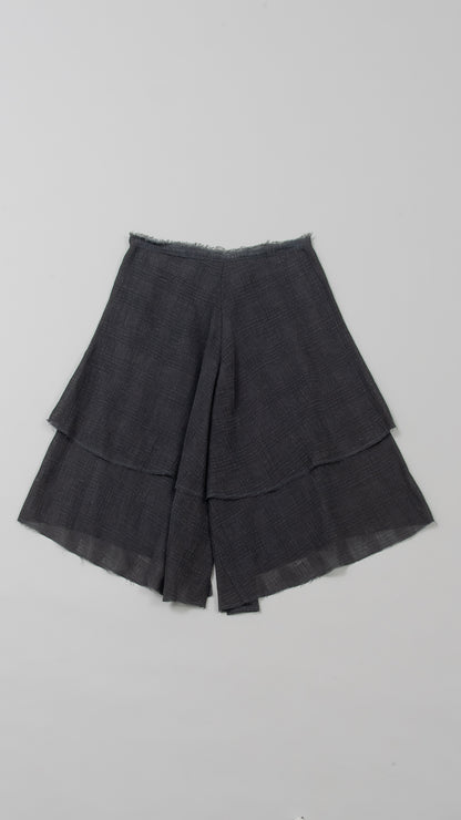 fold closing double skirt/short