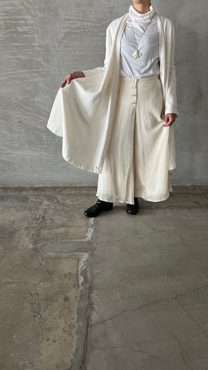 wo. front button flowing legs wide