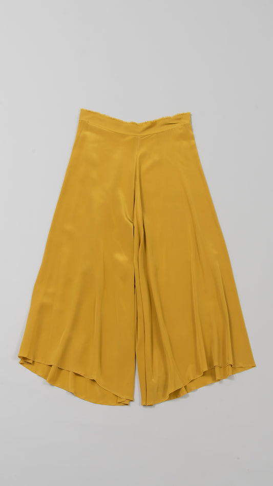 flowing legs wide pants