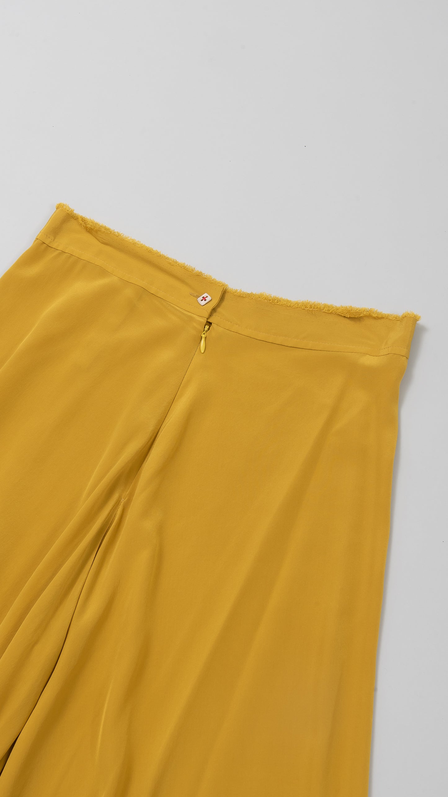 flowing legs wide pants