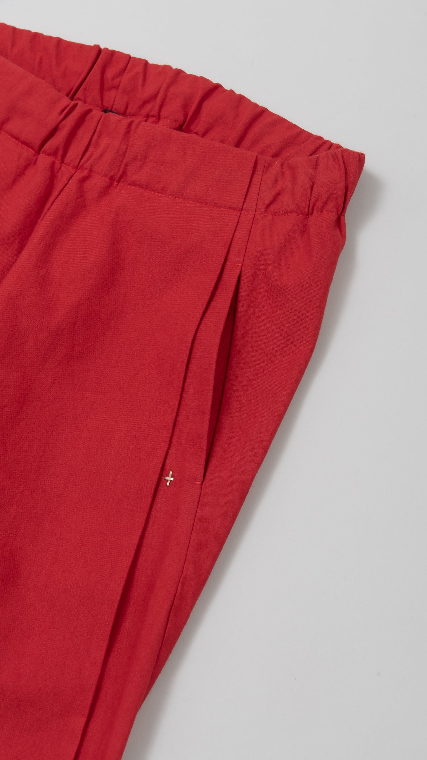 front pleat wide fit short elastic