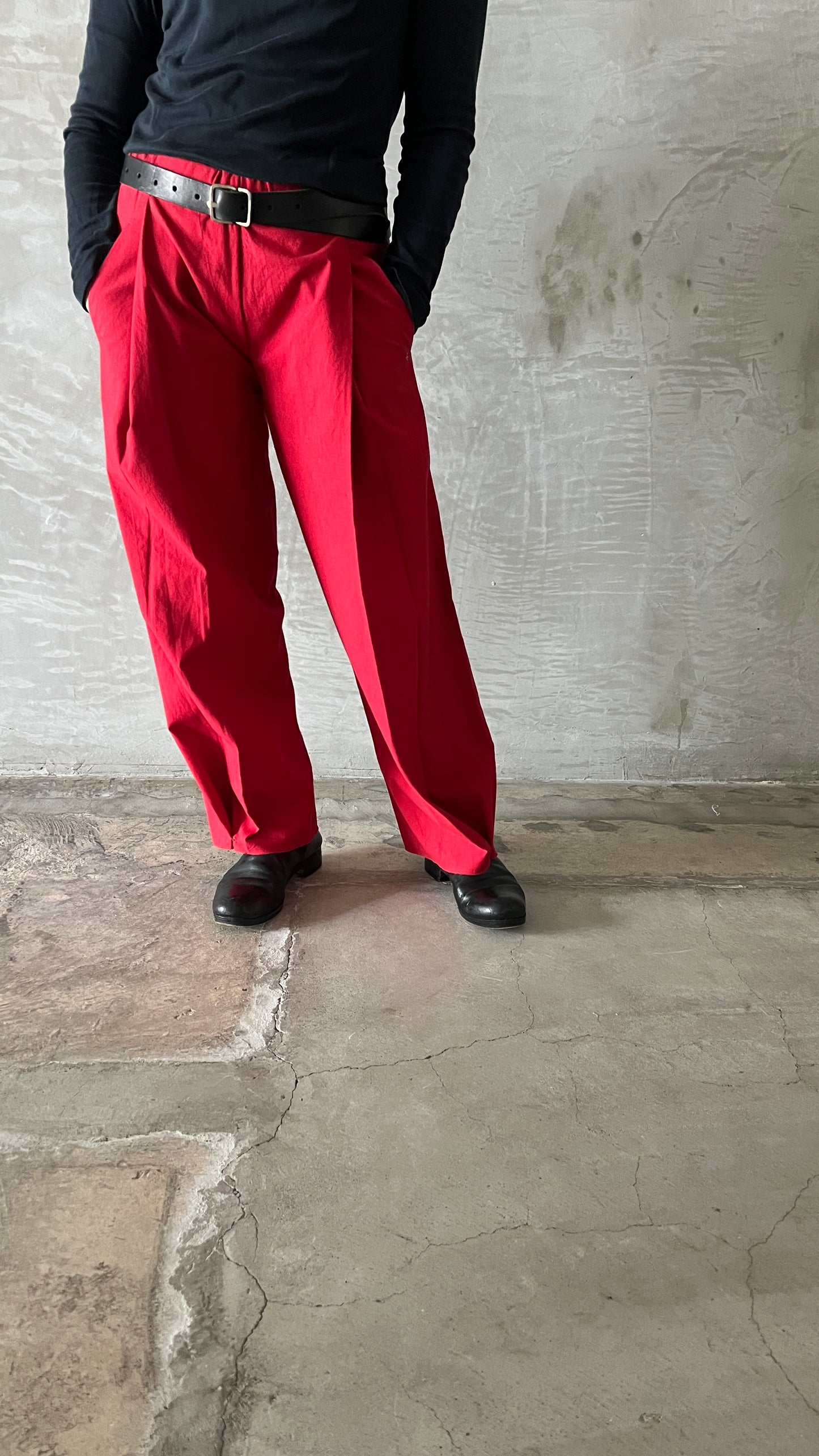 front pleat wide fit short elastic