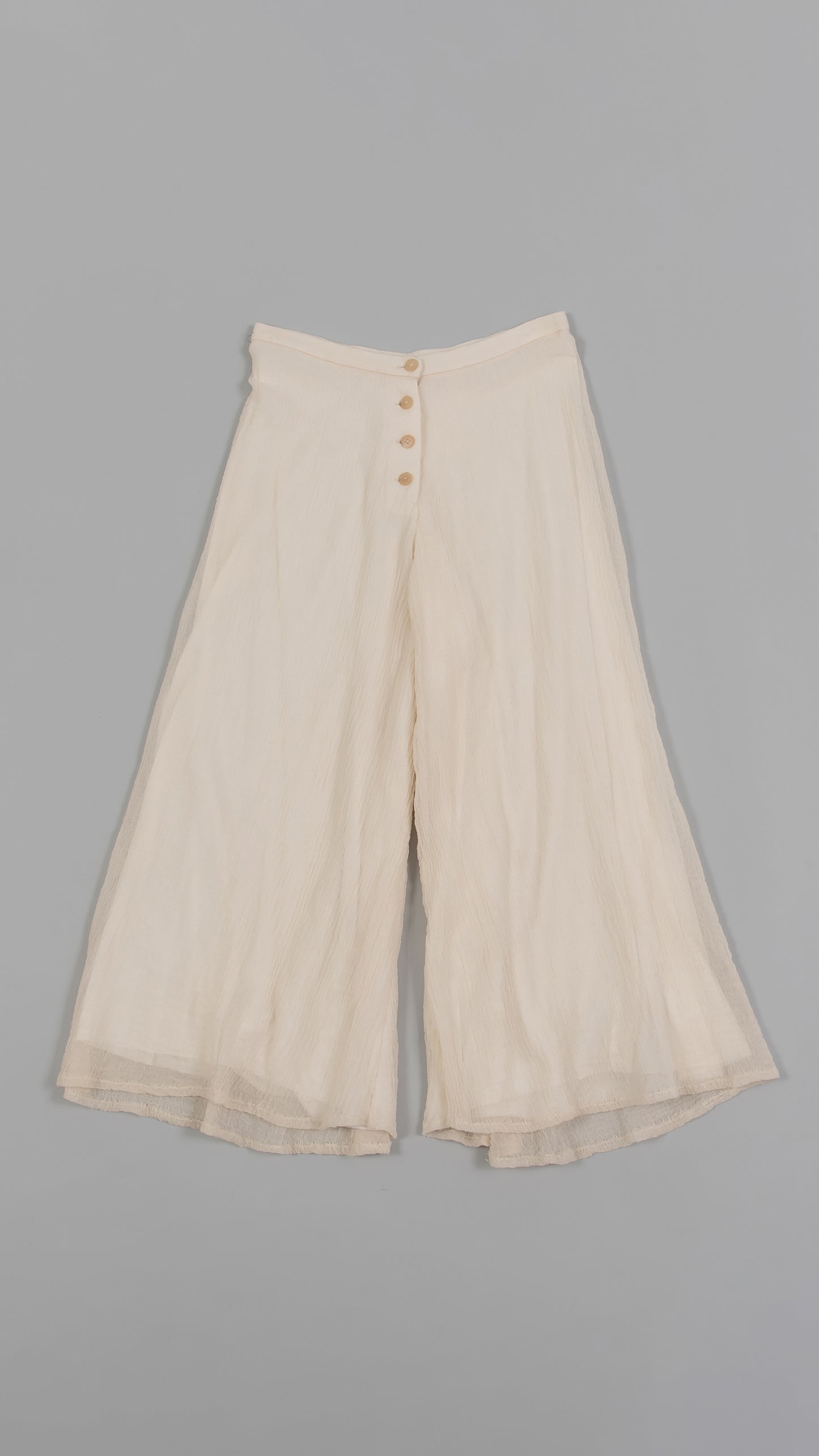 wo. front button flowing legs wide