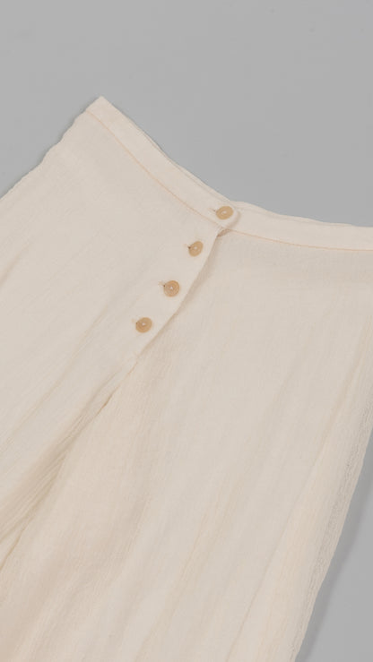 wo. front button flowing legs wide