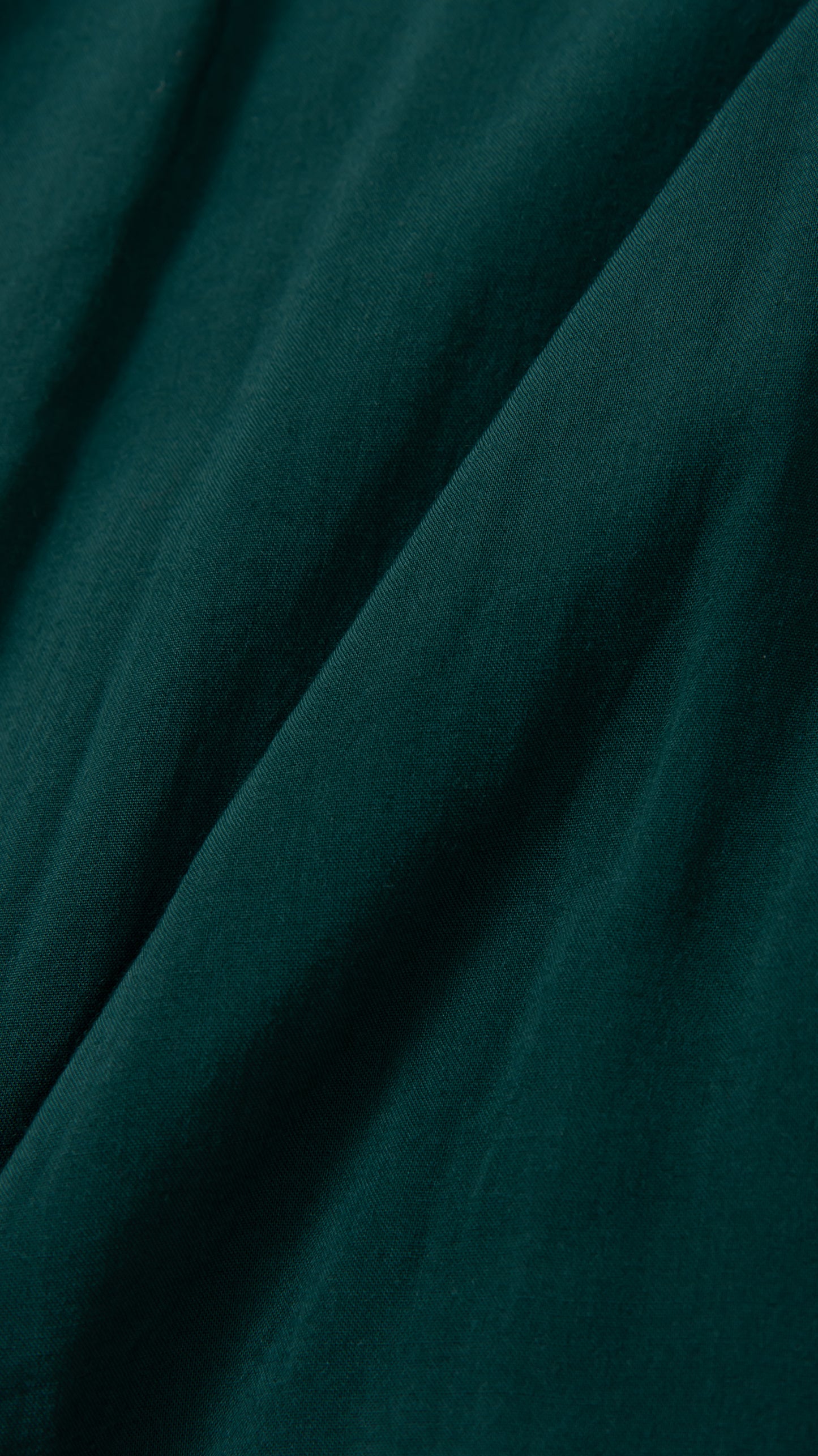 wo. elastic waist flowing legs wide