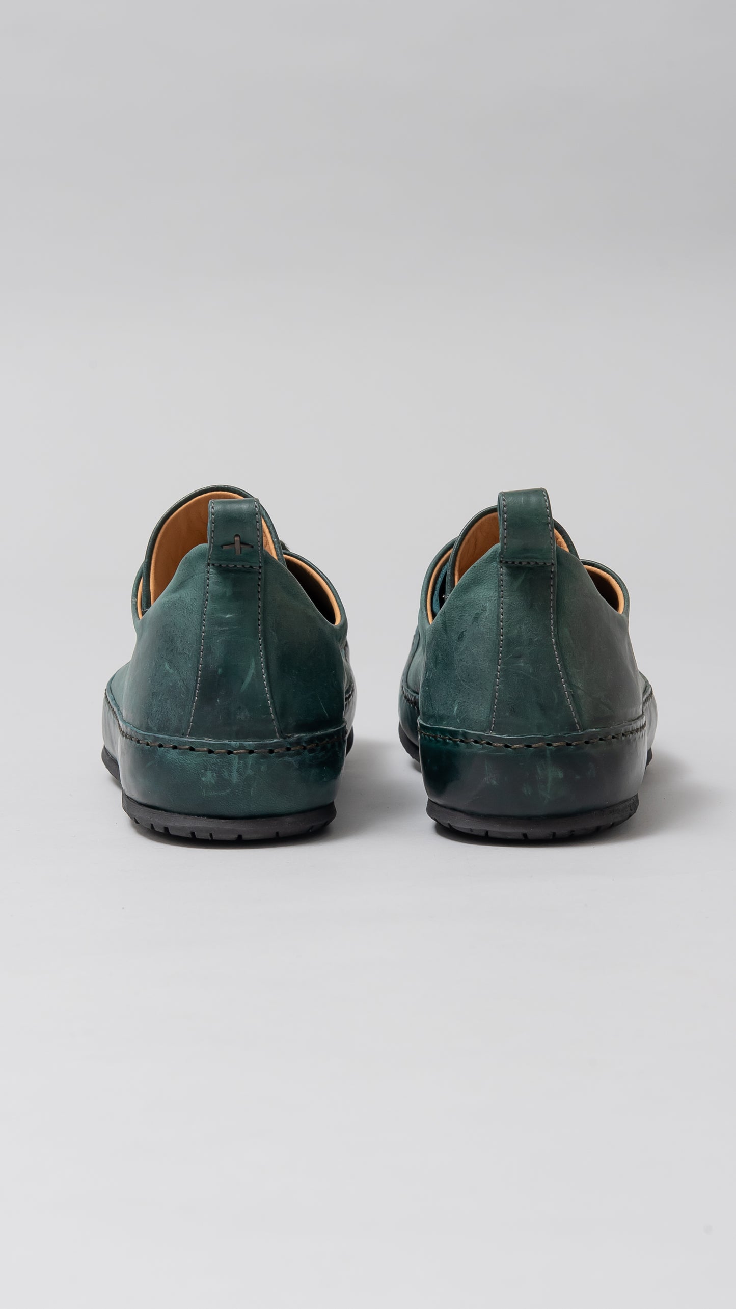 wo. double fold sneakers w/rubber