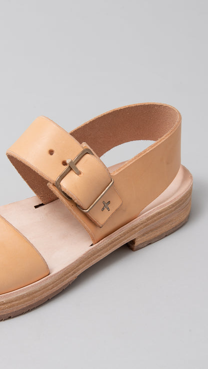 sandals w/rubber sole