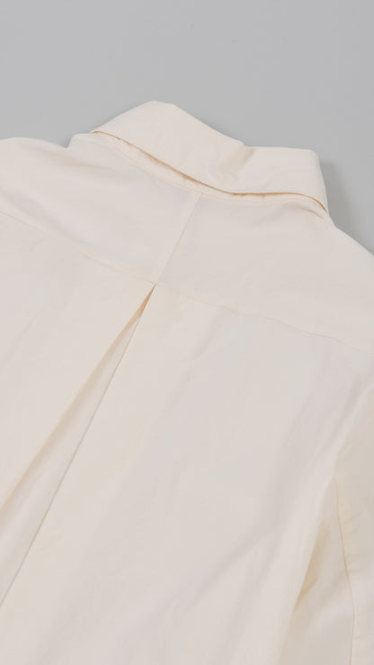 wo. wide back pleat long shirt