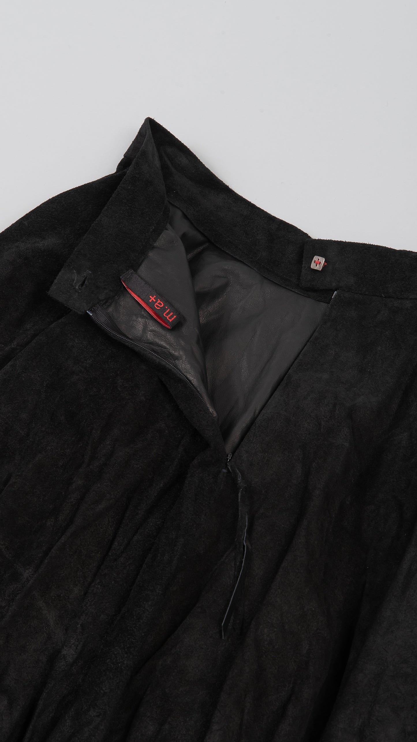 8panel buttoned skirt