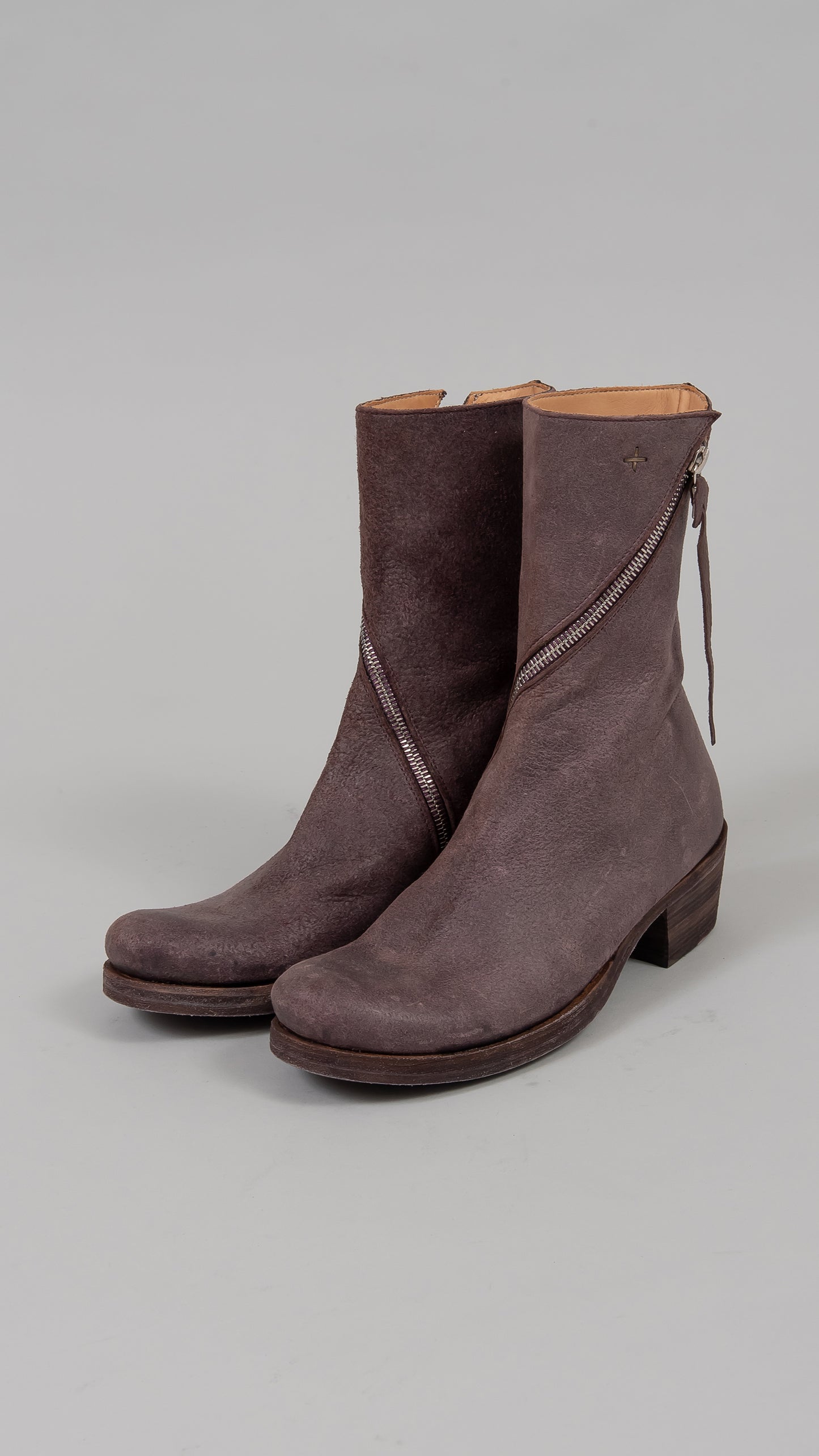 wo.side zipped tall boot w/ex heel