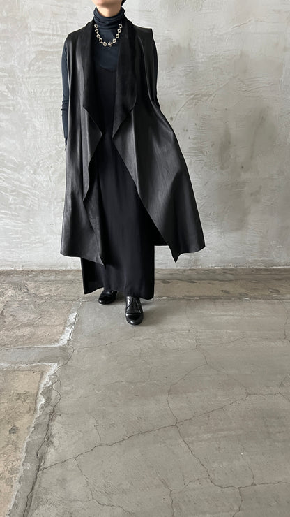 sleeveless open wide coat  lenght105cm