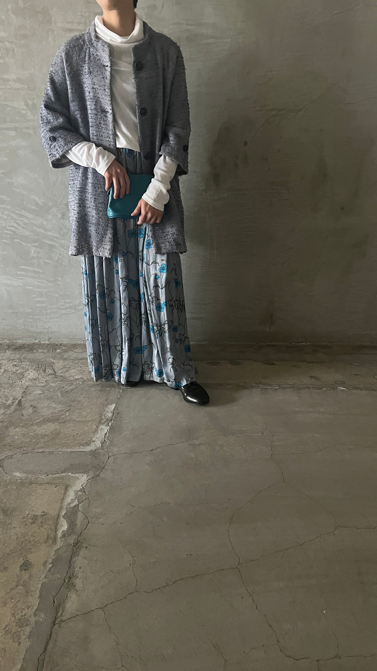 raglan split sleeve coat