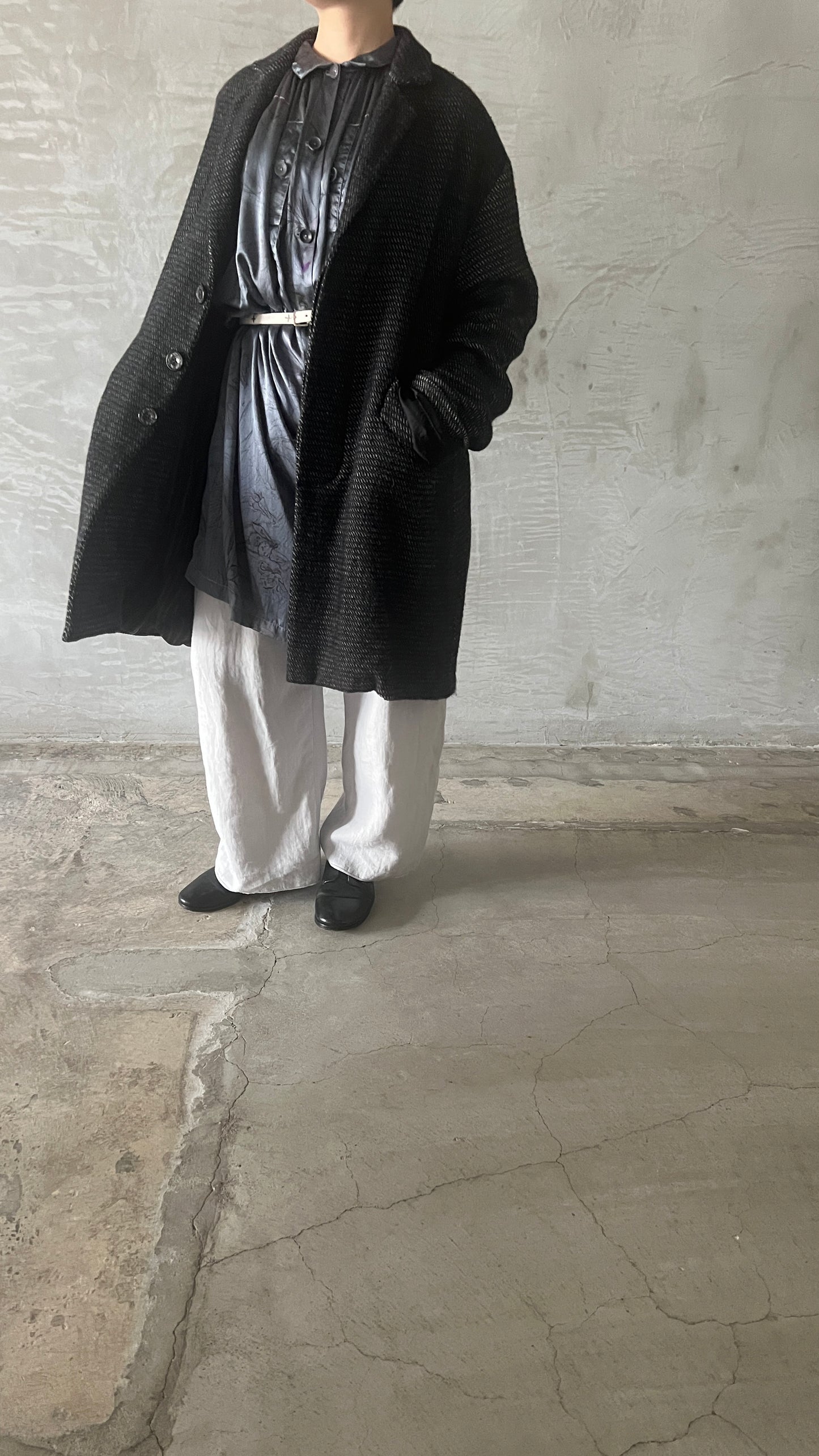 peak-lapel coat