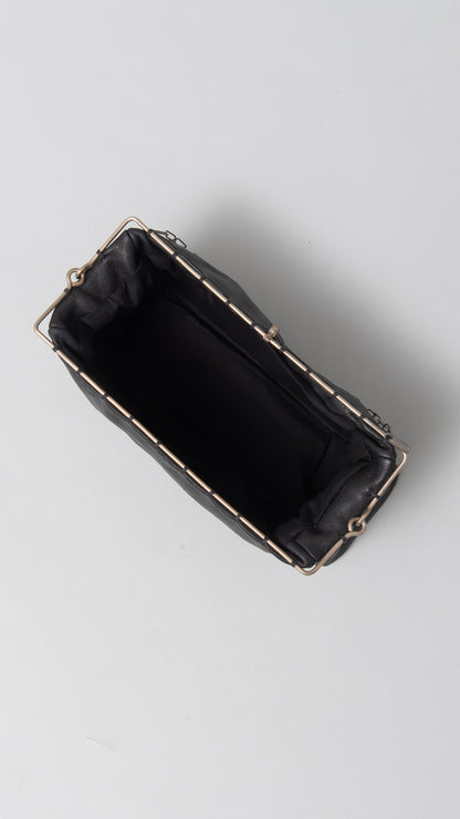 silver rim small pochette w/chain