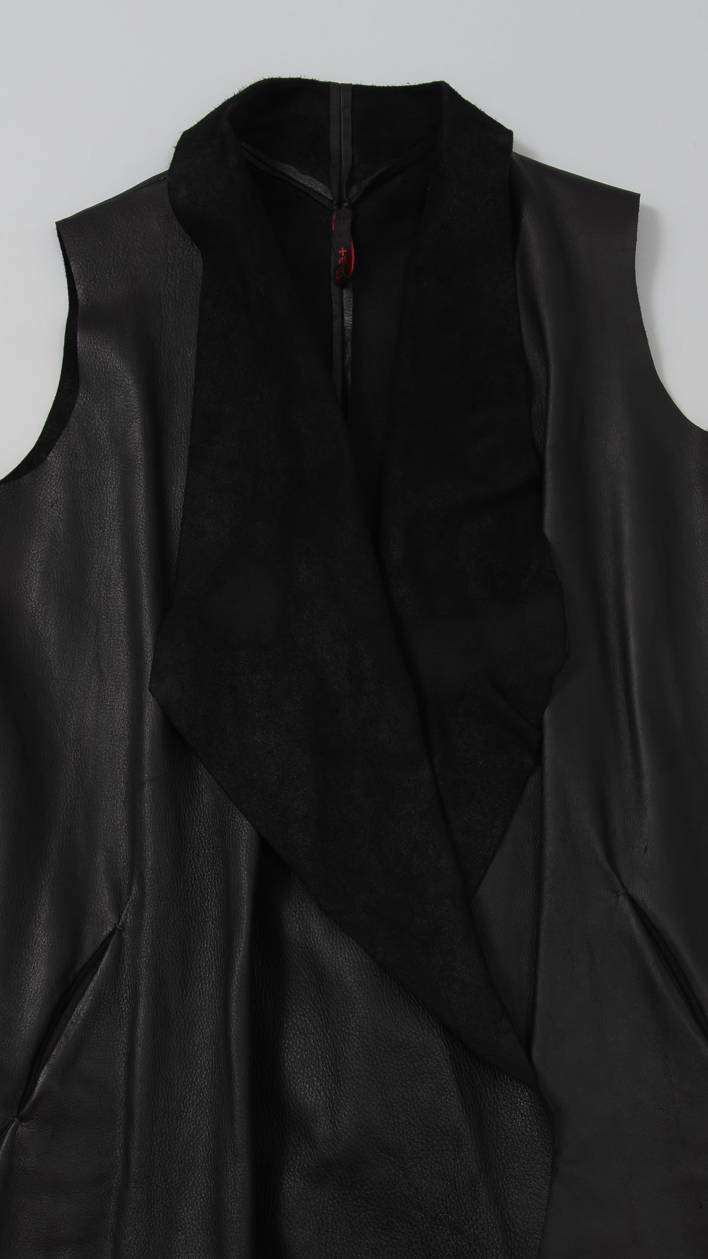 sleeveless open wide coat  lenght105cm