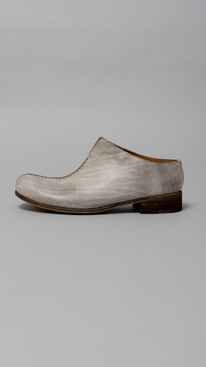 wo. central stitch sabo w/thinner sole
