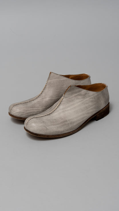 wo. central stitch sabo w/thinner sole