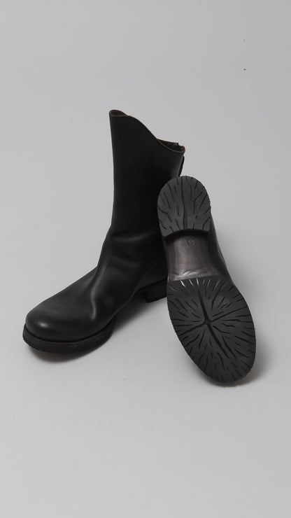 diagonal tall back zipper boot