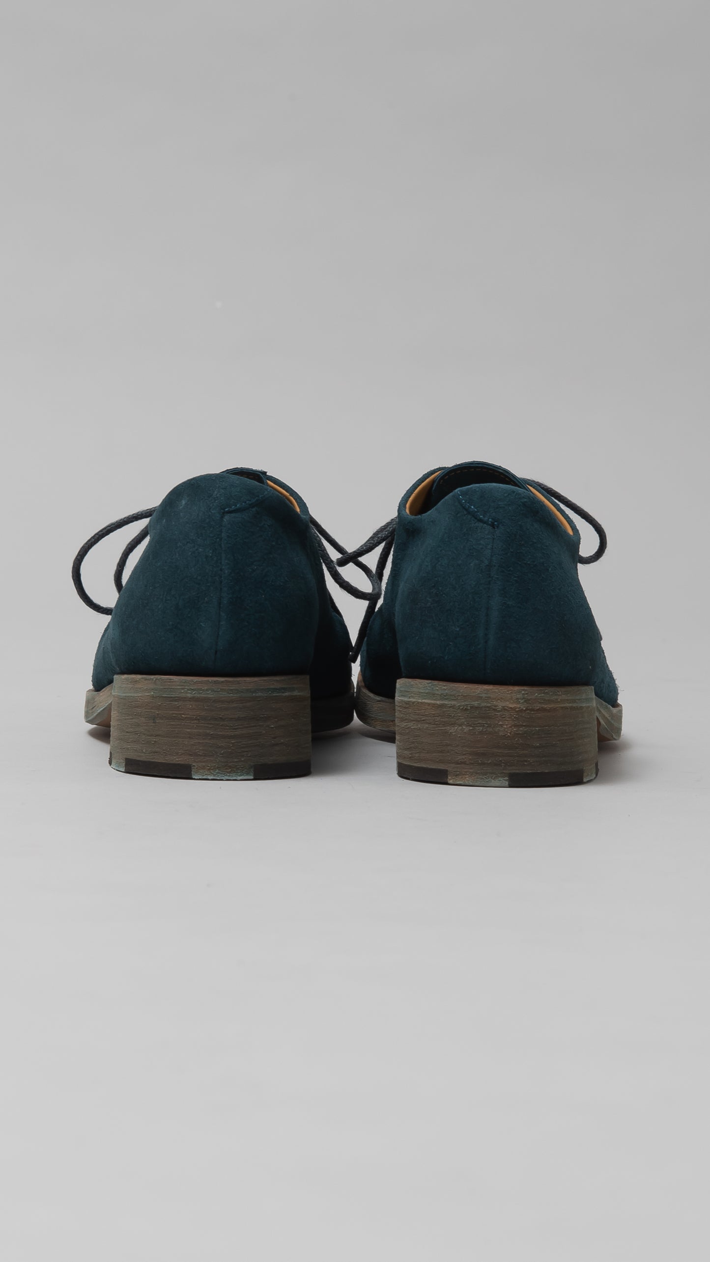 1 leather piece derbies