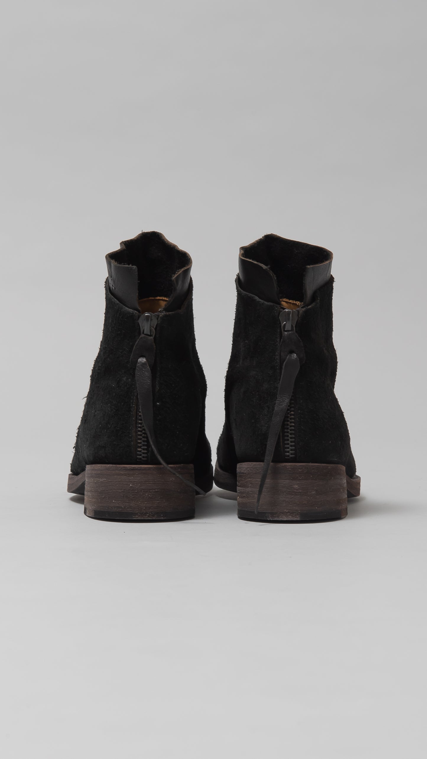 back zipped short extra boot