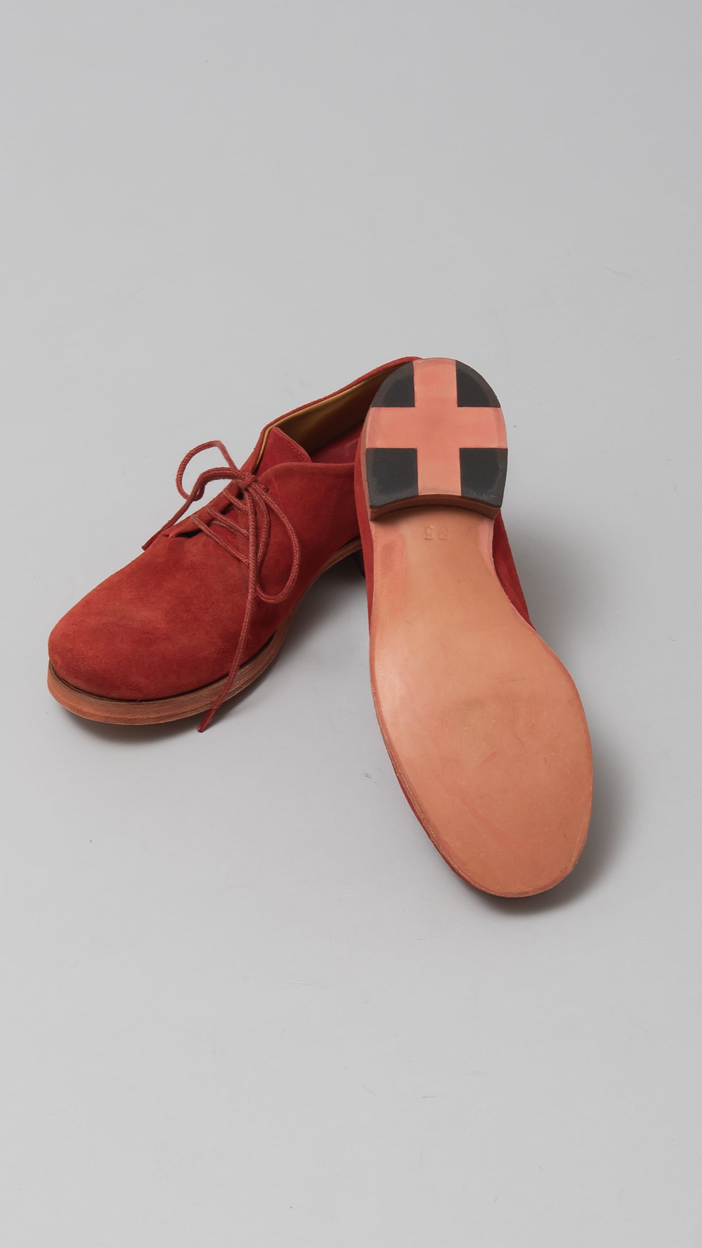 1 leather piece derbies