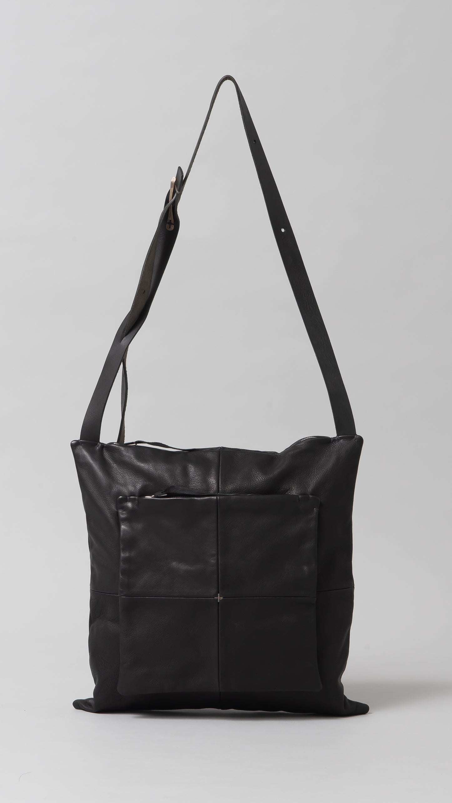 One-shoulder bag