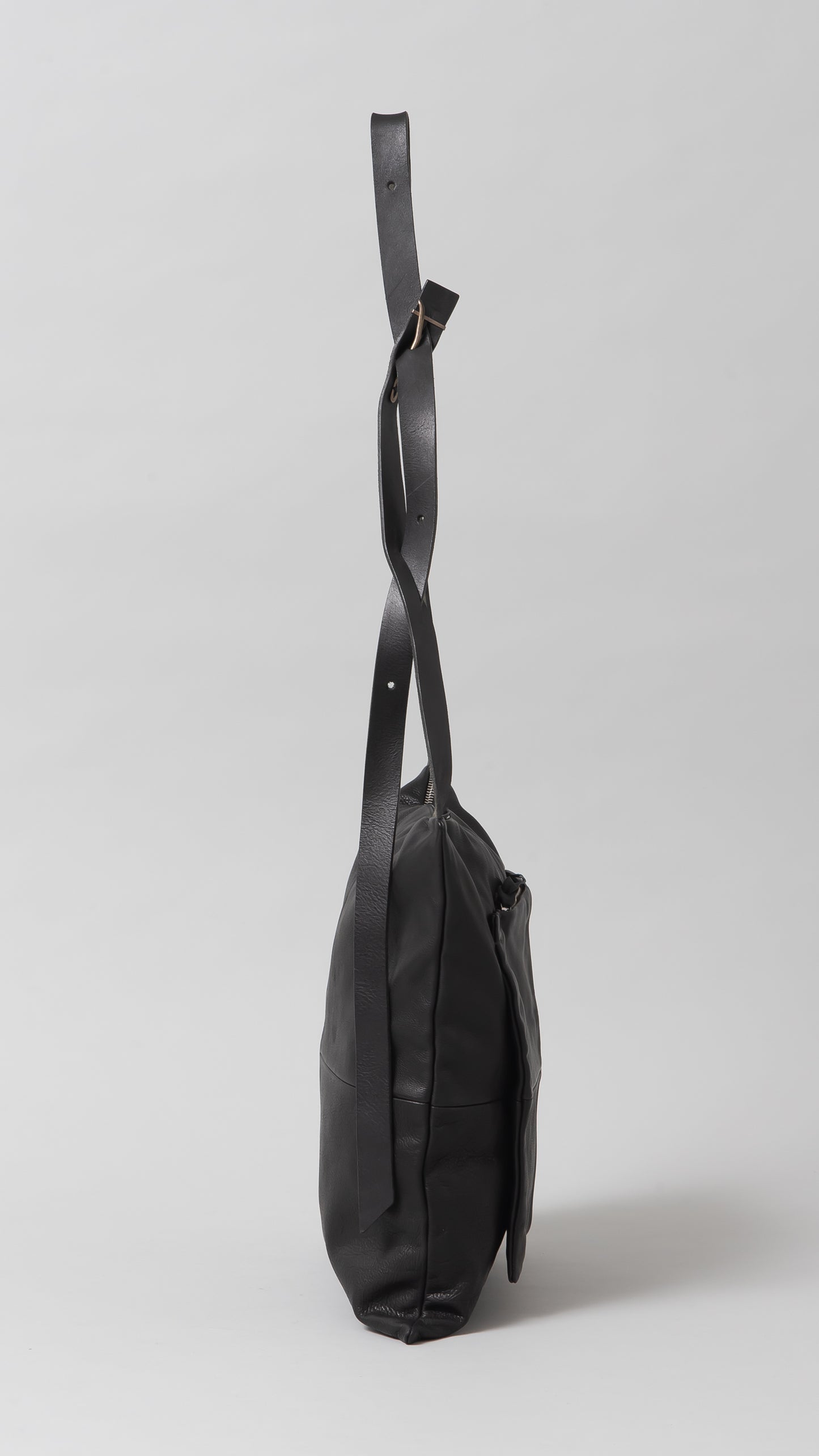One-shoulder bag