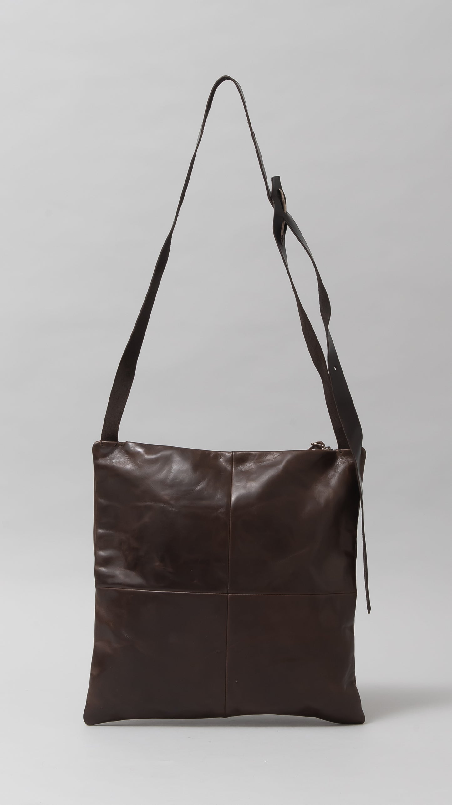 Square One-Shoulder Zipper Bag