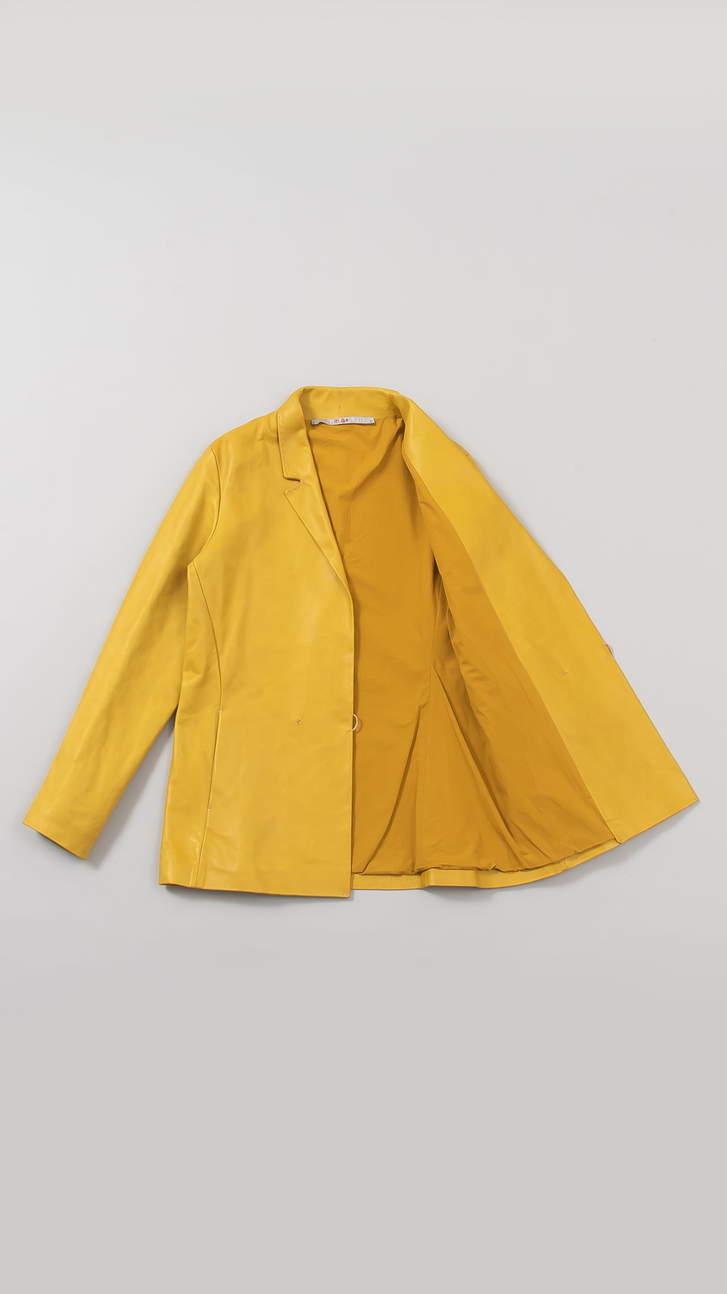 Single-breasted jacket