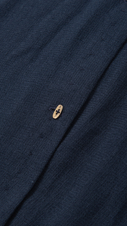 wo. "v"neck oversized shirt