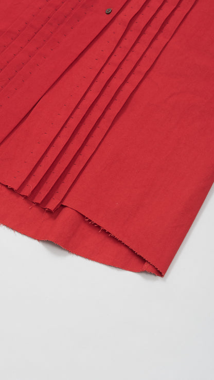 wo. front pleated sleevless long fitted