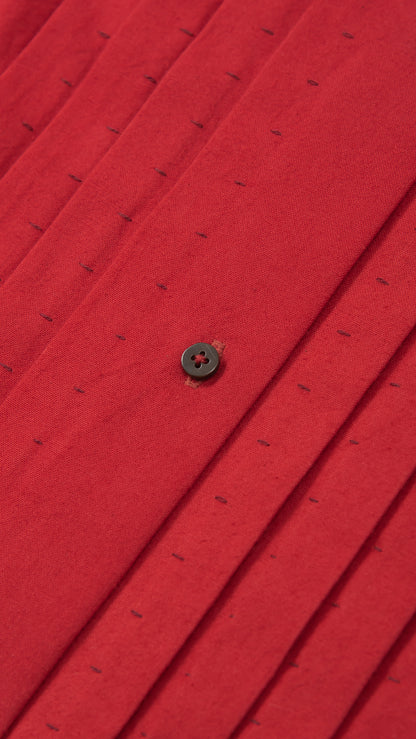 wo. front pleated sleevless long fitted