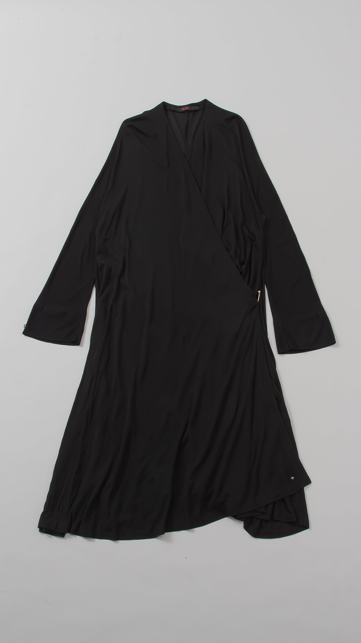 extra wide long safety pin shirt   lenght short 5cm