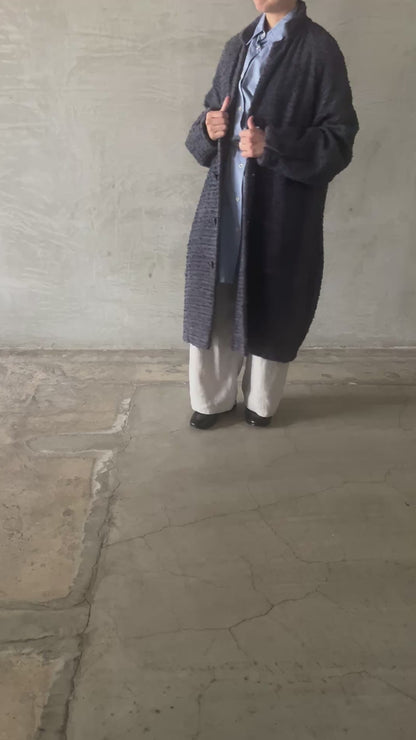 large volume design notch-lapel coat