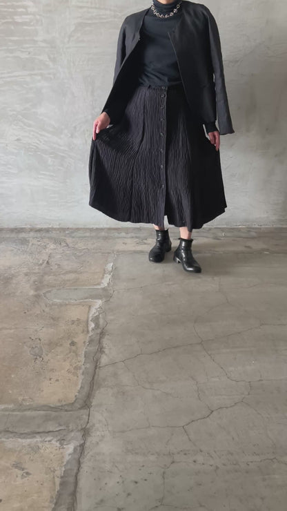 8panel buttoned skirt